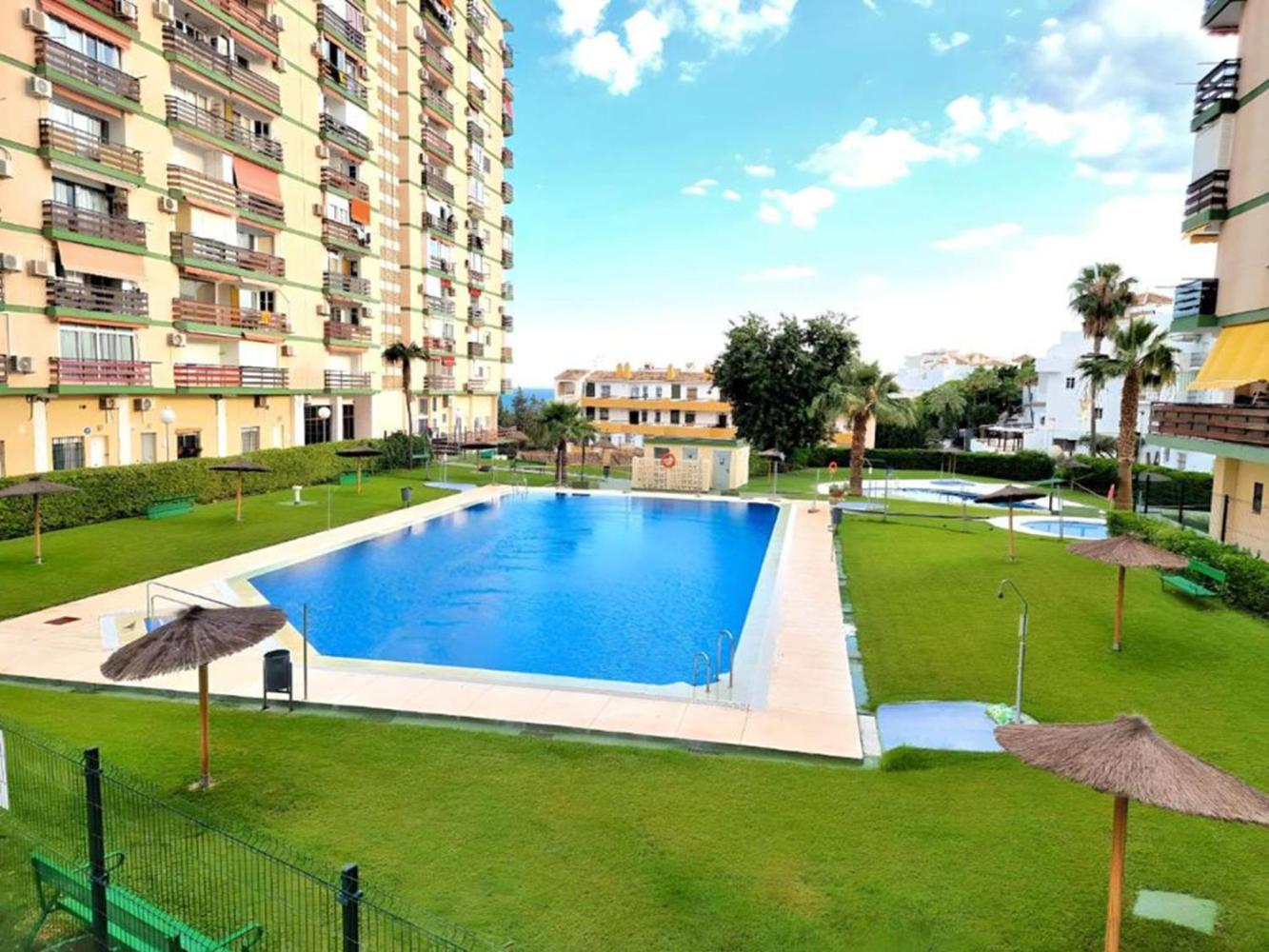 Appartement Las Naciones Studio à Benalmádena Extérieur photo